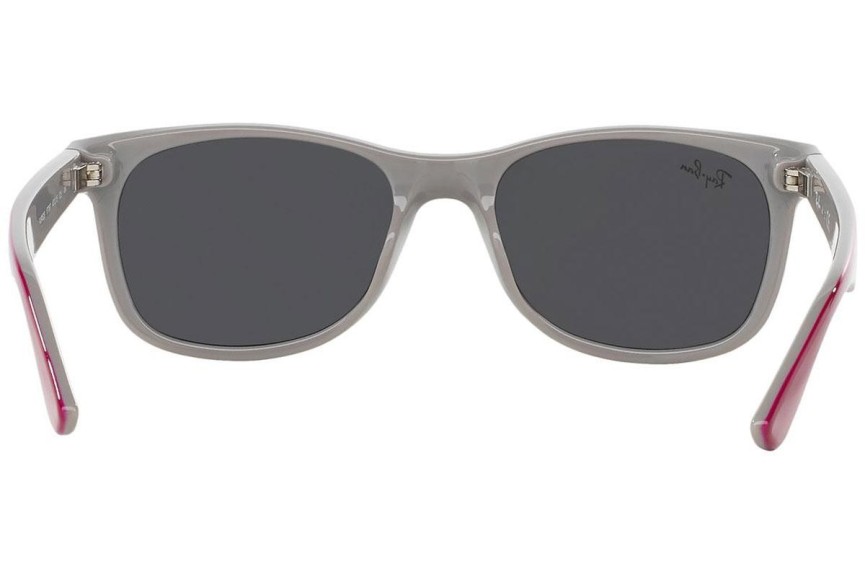 Sluneční brýle Ray-Ban Junior New Wayfarer Junior RJ9052S 177/87 Squared Červené