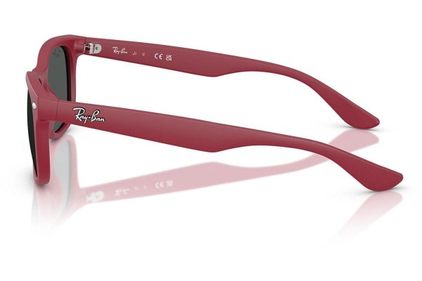 Sluneční brýle Ray-Ban Junior New Wayfarer Junior RJ9052S 717887 Squared Červené