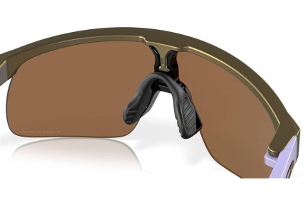 Sluneční brýle Oakley Resistor OJ9010 901014 Jednolité | Shield Zlaté