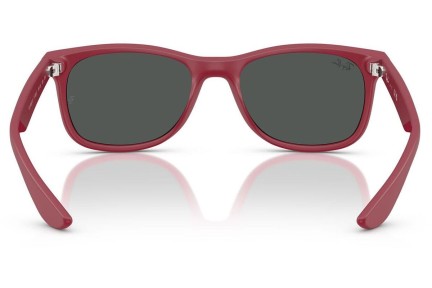 Sluneční brýle Ray-Ban Junior New Wayfarer Junior RJ9052S 717887 Squared Červené